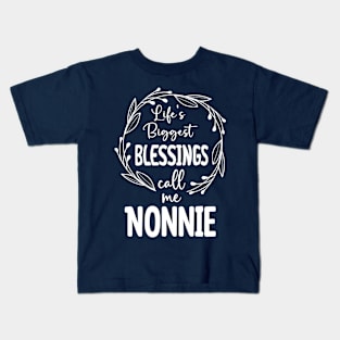 nonnie with circle Kids T-Shirt